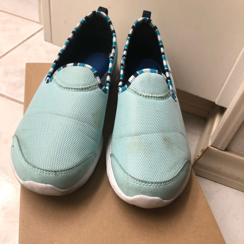 Reebok memory foam slip on